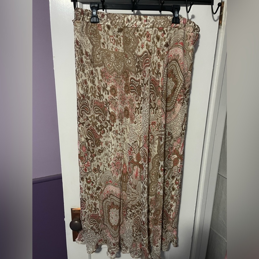 Large Roz & Ali Paisley Skirt